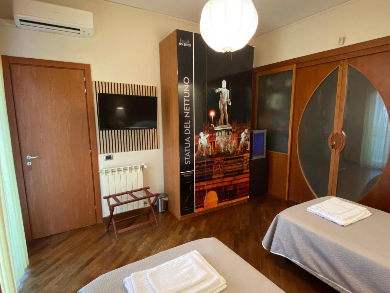 Casa Battisti Messina Guest House In Centro Citta, Ideale Per Famiglie O Gruppi Exterior foto